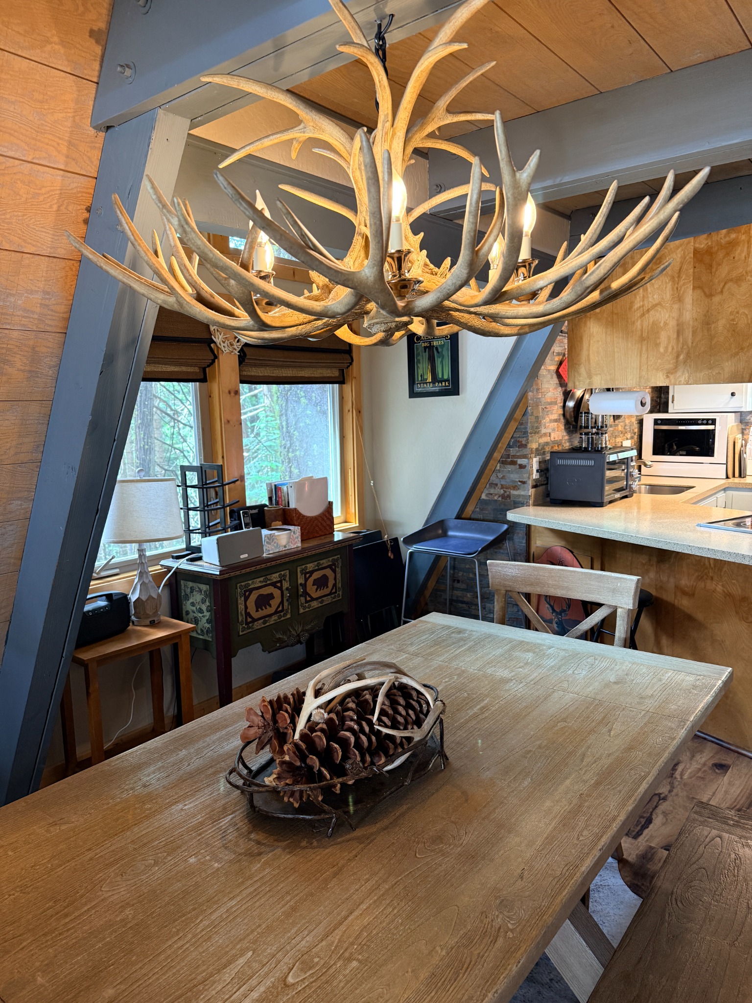 Dining Room seating for 8